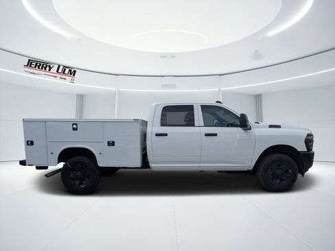 New 2026 RAM 3500 Tradesman AWD/4WD image 2