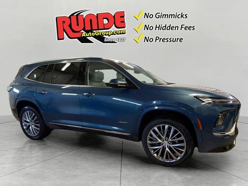 New 2026 Buick Enclave Avenir w/ Super Cruise Package AWD/4WD image 8