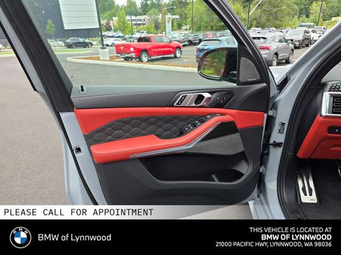 New 2025 BMW X5 M Competition w/ Executive Package AWD/4WD image 20