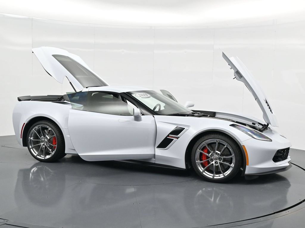 Used 2019 Chevrolet Corvette Grand Sport RWD image 22