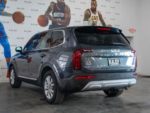 Used 2022 Kia Telluride LX AWD/4WD image 22
