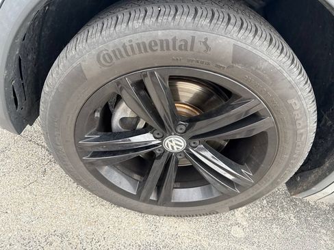 Used 2019 Volkswagen Tiguan S AWD/4WD image 5