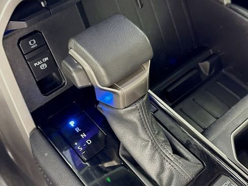 Certified 2025 Toyota Tundra Limited AWD/4WD image 16