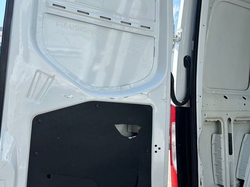 Used 2023 Mercedes-Benz Sprinter 2500 image 19