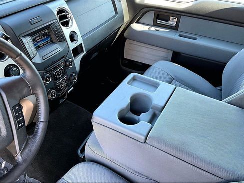 Used 2014 Ford F150 XLT w/ Equipment Group 302A Luxury AWD/4WD image 16