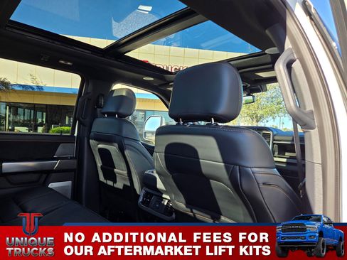 Used 2024 Ford F350 Platinum w/ Tremor Off-Road Package image 22