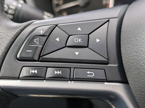 Used 2025 Nissan Altima 2.5 SV image 29