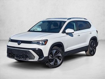 New 2025 Volkswagen Taos SE