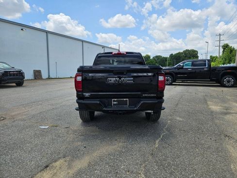 New 2026 GMC Canyon Denali w/ LPO, Denali Black Edition AWD/4WD image 5