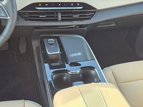 New 2026 Buick Enclave Preferred image 16