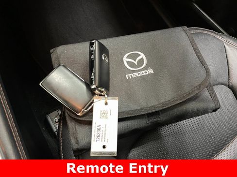 Used 2023 MAZDA CX-5 AWD 2.5 S w/ Premium Package image 6