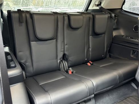 New 2026 Subaru Ascent Limited image 18