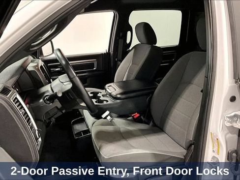 Used 2022 RAM 1500 Warlock AWD/4WD image 30