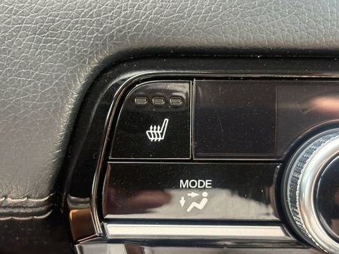 Certified 2025 Honda Pilot EX-L image 19