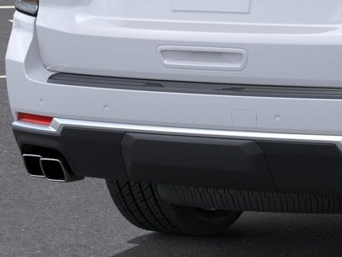 New 2026 Chevrolet Suburban High Country AWD/4WD image 14
