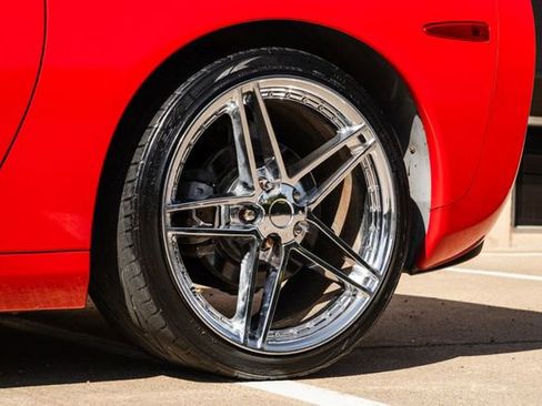 Used 2005 Chevrolet Corvette Convertible image 49