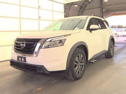 Used 2022 Nissan Pathfinder SV