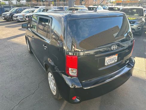 Used 2012 Scion xB image 23