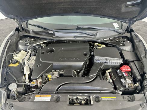 Used 2016 Nissan Altima 2.5 SL w/ 2.5 Technology w/LED Package FWD image 35