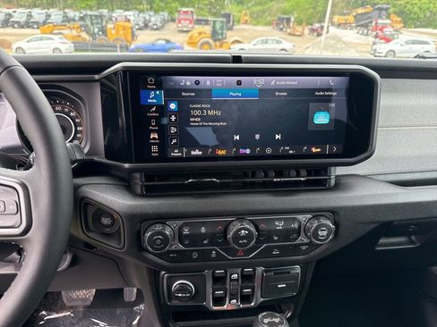 New 2026 Jeep Wrangler Unlimited Sport AWD/4WD image 11