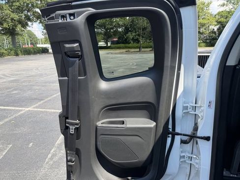 Used 2021 Chevrolet Colorado LT w/ Fleet Safety Package RWD image 30