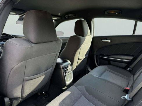 Used 2020 Dodge Charger SXT RWD image 34
