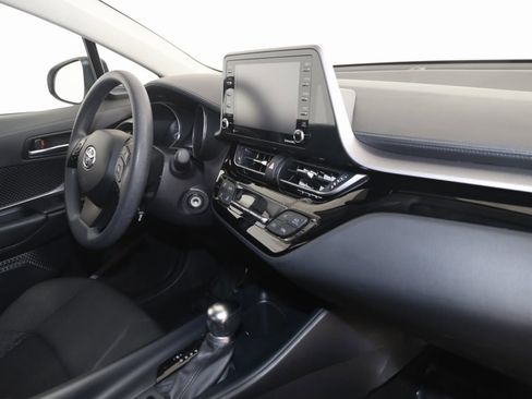 Used 2021 Toyota C-HR LE image 37