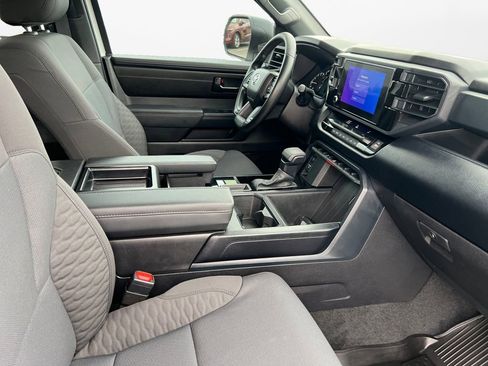 Used 2025 Toyota Tundra SR image 24