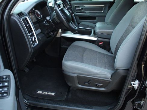 Used 2017 RAM 1500 Big Horn AWD/4WD image 18