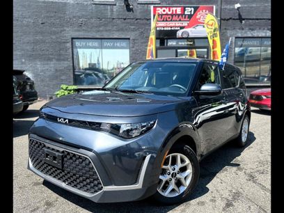 Used 2024 Kia Soul LX w/ Option Group 015