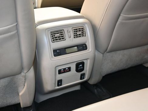 Used 2020 Nissan Pathfinder SL w/ Cargo Package AWD/4WD image 17