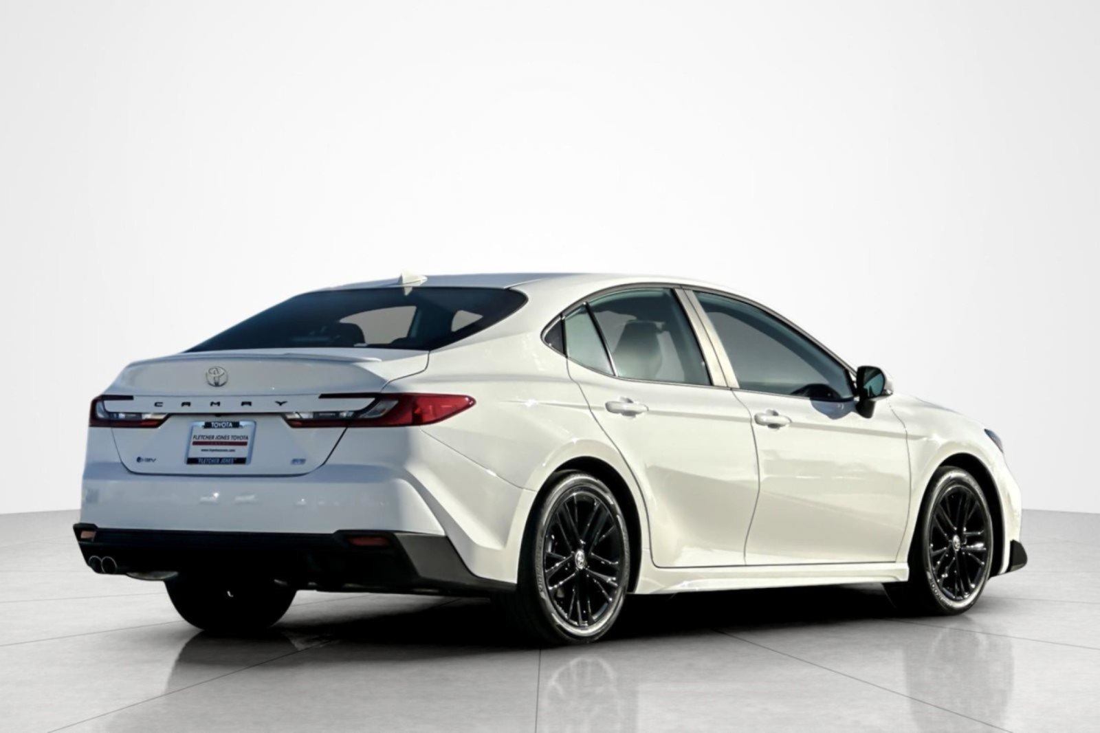 Certified 2026 Toyota Camry SE w/ Multimedia Upgrade Package FWD image 5