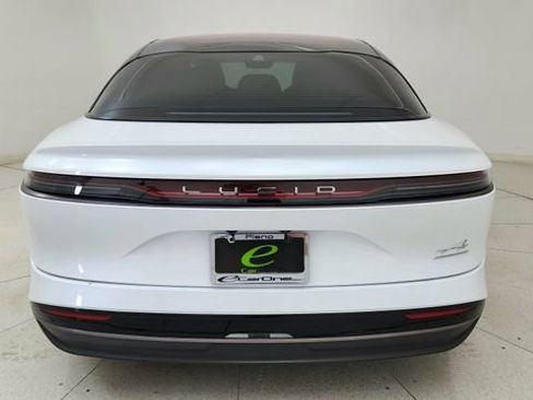 Used 2024 Lucid Air Touring image 5