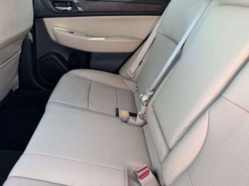 Used 2019 Subaru Outback 2.5i Limited image 14