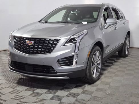 New 2026 Cadillac XT5 Premium Luxury w/ Driver Assist Package FWD image 3