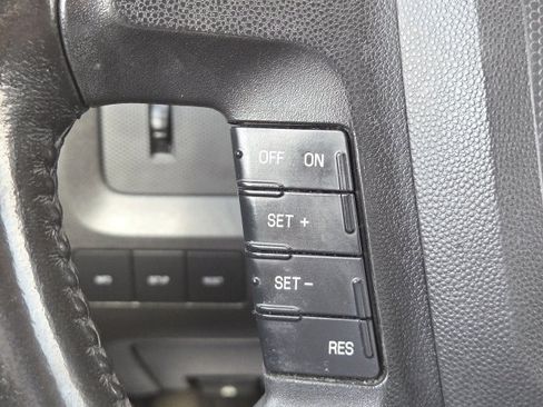 Used 2011 Ford Escape Limited w/ 302A Rapid Spec Order Code AWD/4WD image 19