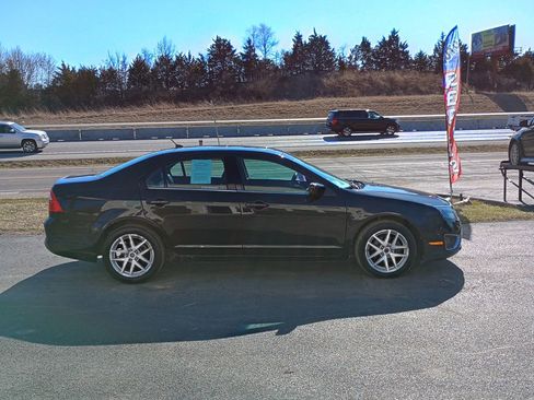 Used 2011 Ford Fusion SEL w/ 302A Rapid Spec Order Code image 6