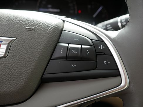 Used 2017 Cadillac XT5 Premium Luxury AWD/4WD image 29