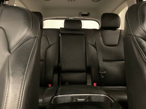 Used 2023 Kia Telluride LX AWD/4WD image 23