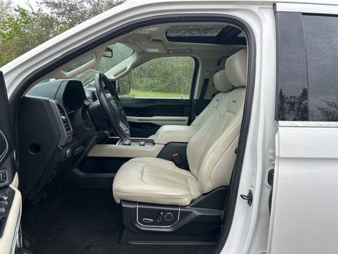 Used 2020 Ford Expedition Platinum image 15