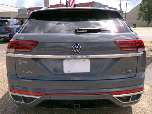 Used 2021 Volkswagen Atlas Cross Sport SEL Premium R-Line w/ Cross Sport MDO Package AWD/4WD image 4