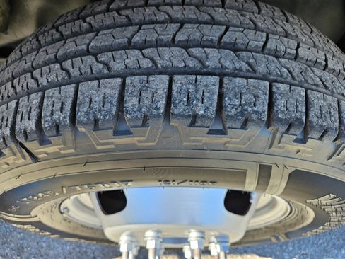 Used 2017 Ford F350 XL w/ Power Equipment Group image 36