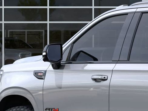 New 2026 GMC Yukon XL AT4 w/ AT4 Premium Plus Package AWD/4WD image 12