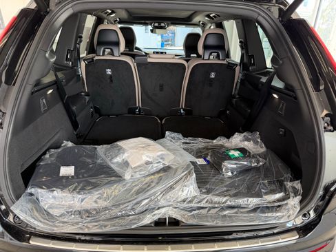 New 2026 Volvo XC90 B6 Ultra w/ Protection Package Premier AWD/4WD image 26