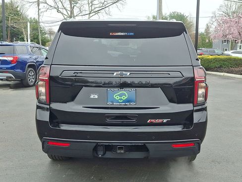 Certified 2024 Chevrolet Suburban RST w/ Luxury Package AWD/4WD image 23