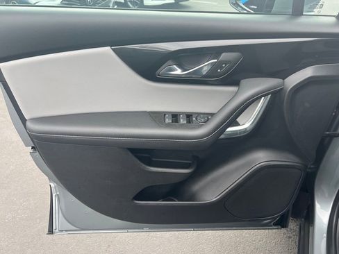 Used 2023 Chevrolet Blazer LT w/ LPO, Black Grille Bar Package image 12