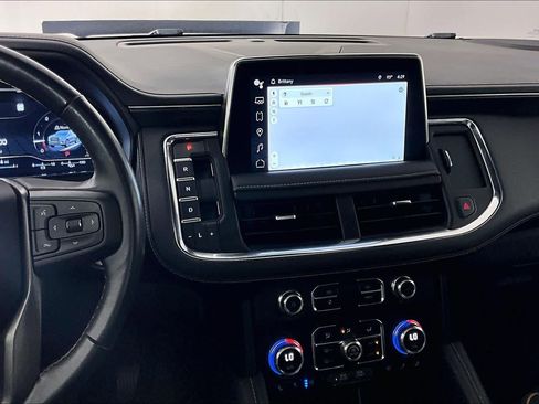 Used 2023 GMC Yukon XL AT4 image 7