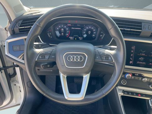 Certified 2022 Audi Q3 2.0T Premium w/ Convenience Package image 17