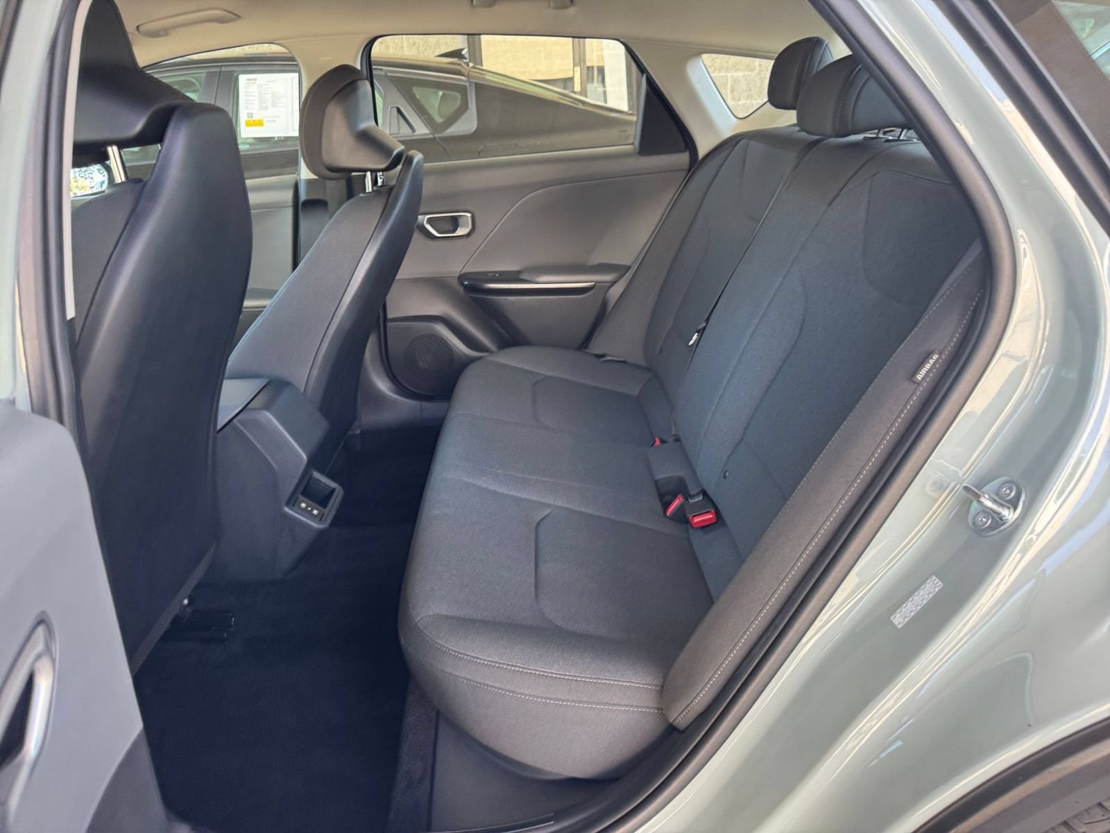 Used 2025 Kia K4 FWD image 25