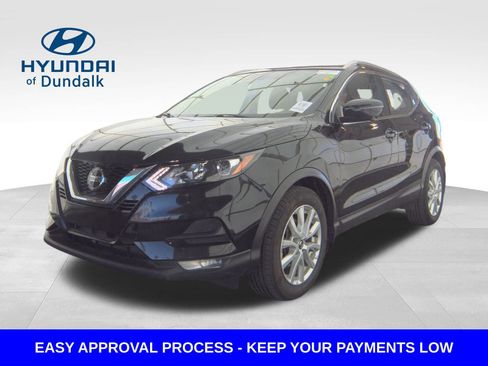 Used 2022 Nissan Rogue Sport SV w/ Technology Package image 1